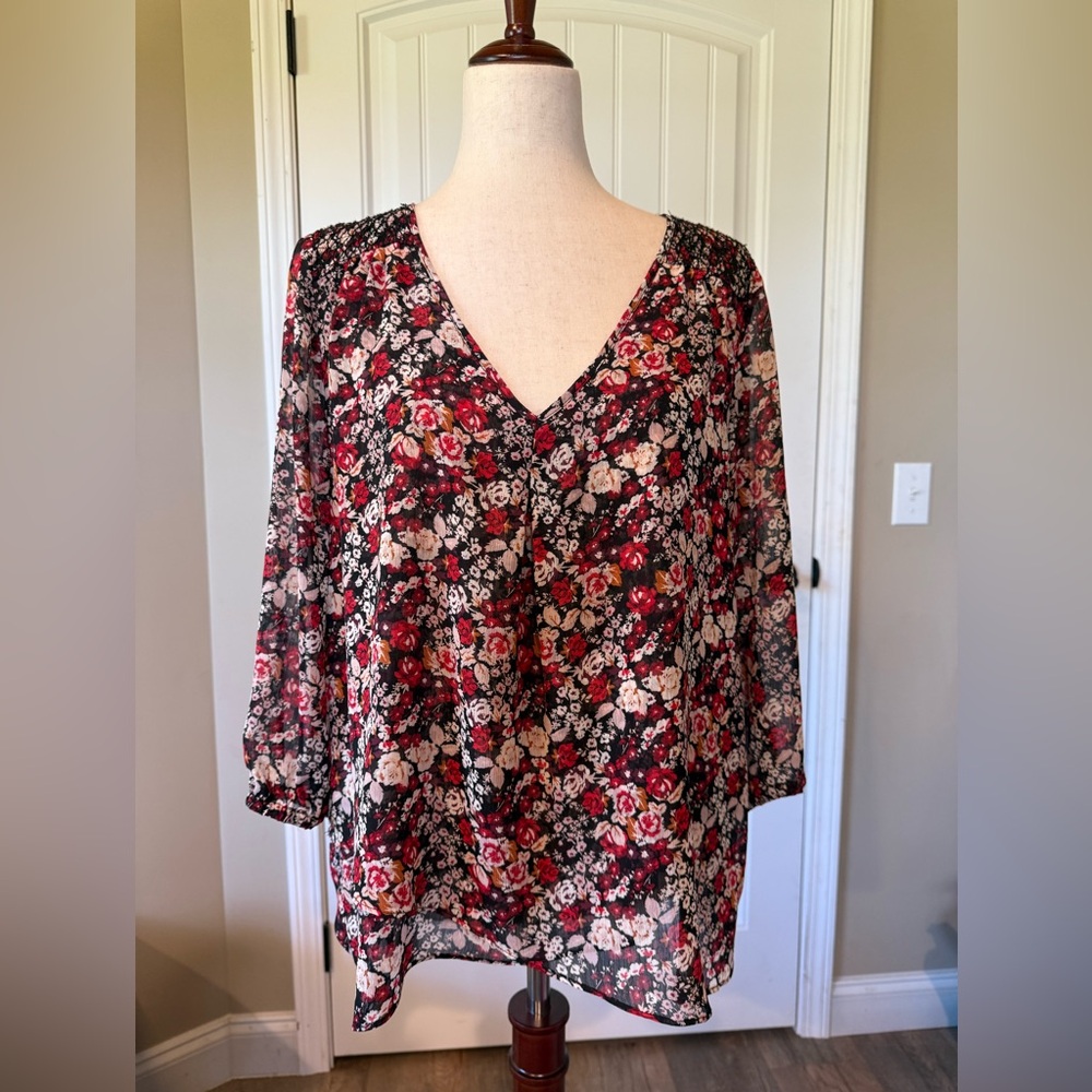 Rose‎ & Olive Red and Black Blouse